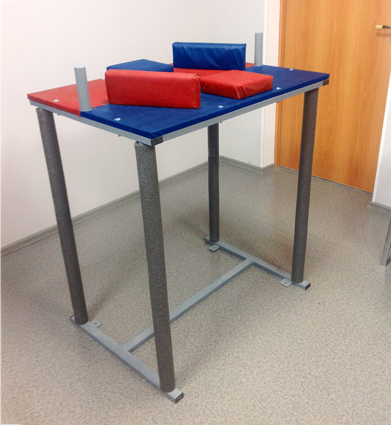 Стол для армрестлинга цельносварной 640*960*1040 мм ГТ-547