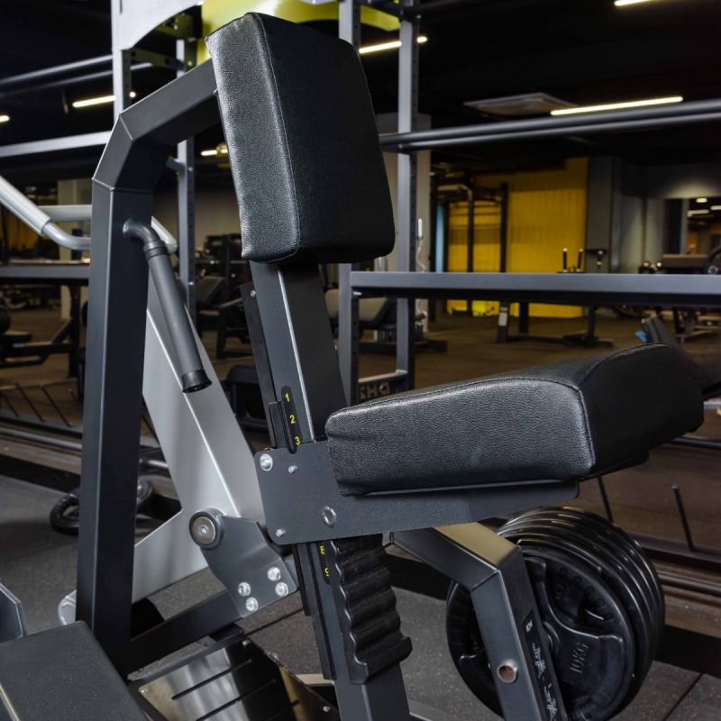 Тренажер Наклонная тяга, рычаги серые DHZ D930