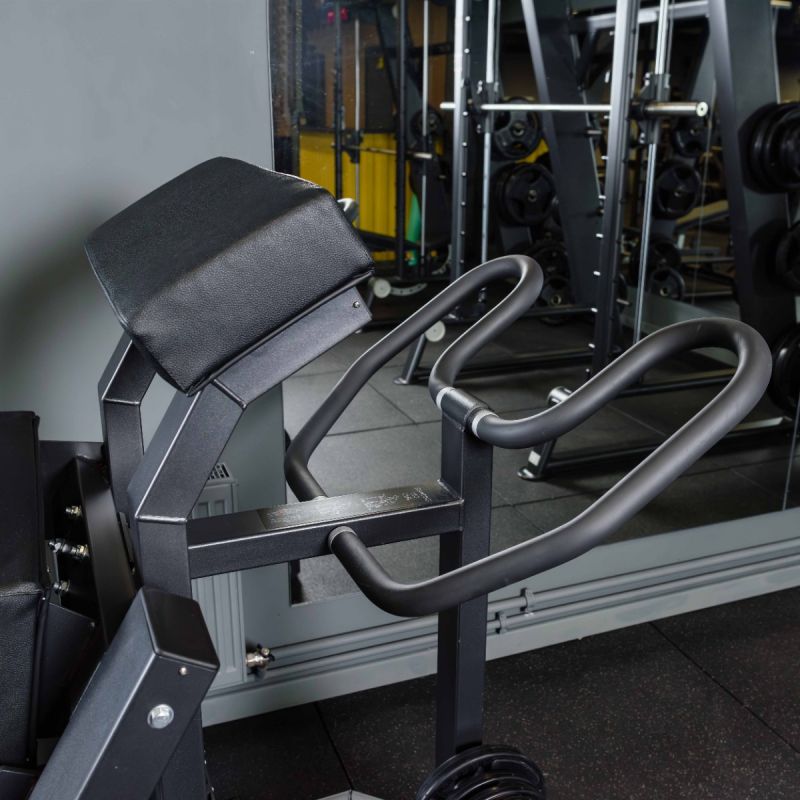 Тренажер Сгибание ног стоя, рычаги серые DHZ D955