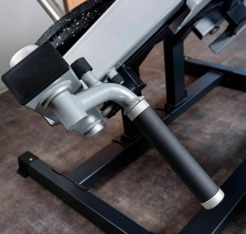 Тренажер Баттерфляй на свободном весе DHZ D608