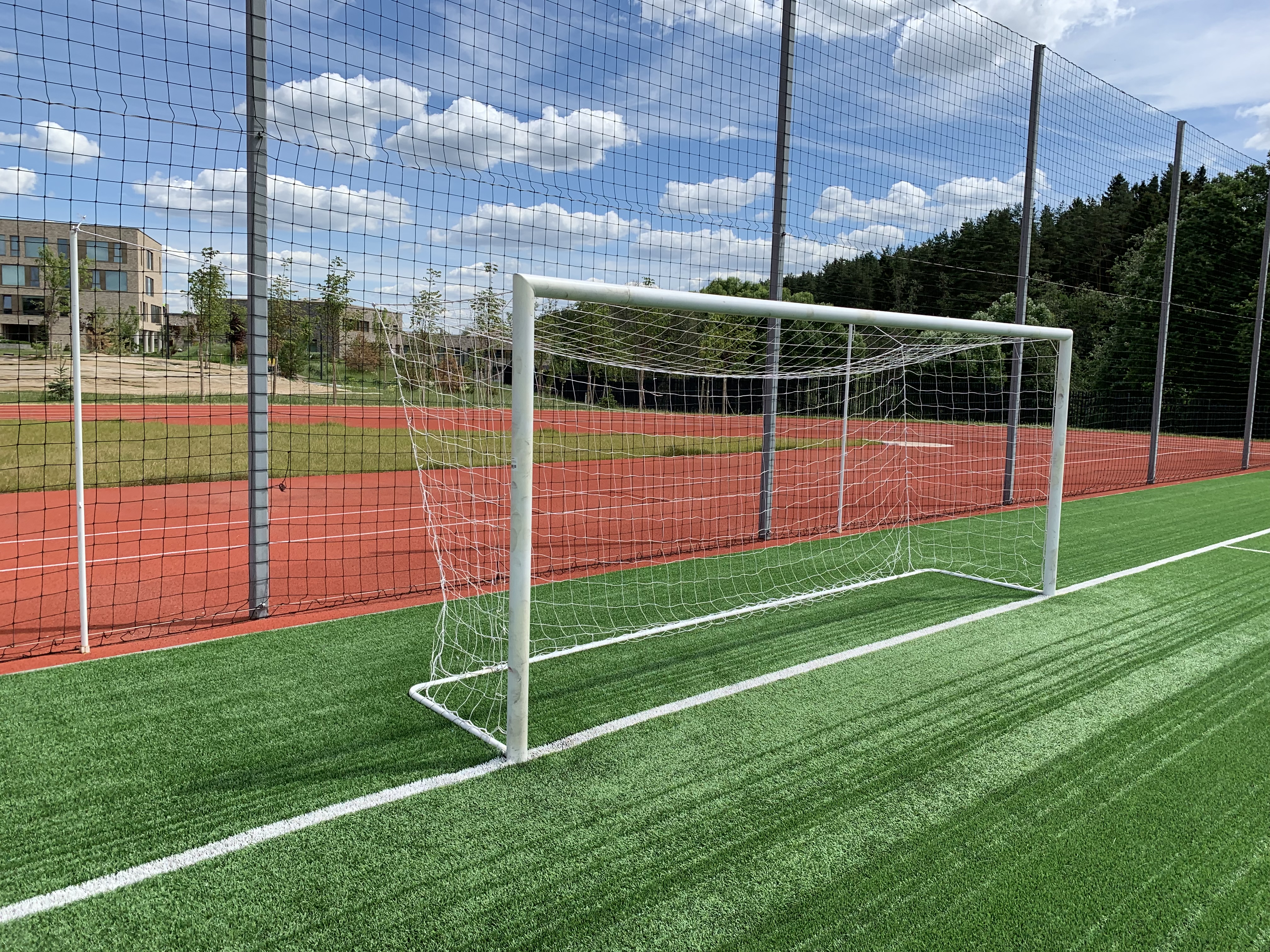 Ворота футбольные со стойками натяжения сетки, разборные (5х2 м) Glav