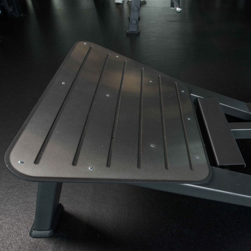 Тренажер для приседания Сквот-машина Tangen ZS-1145